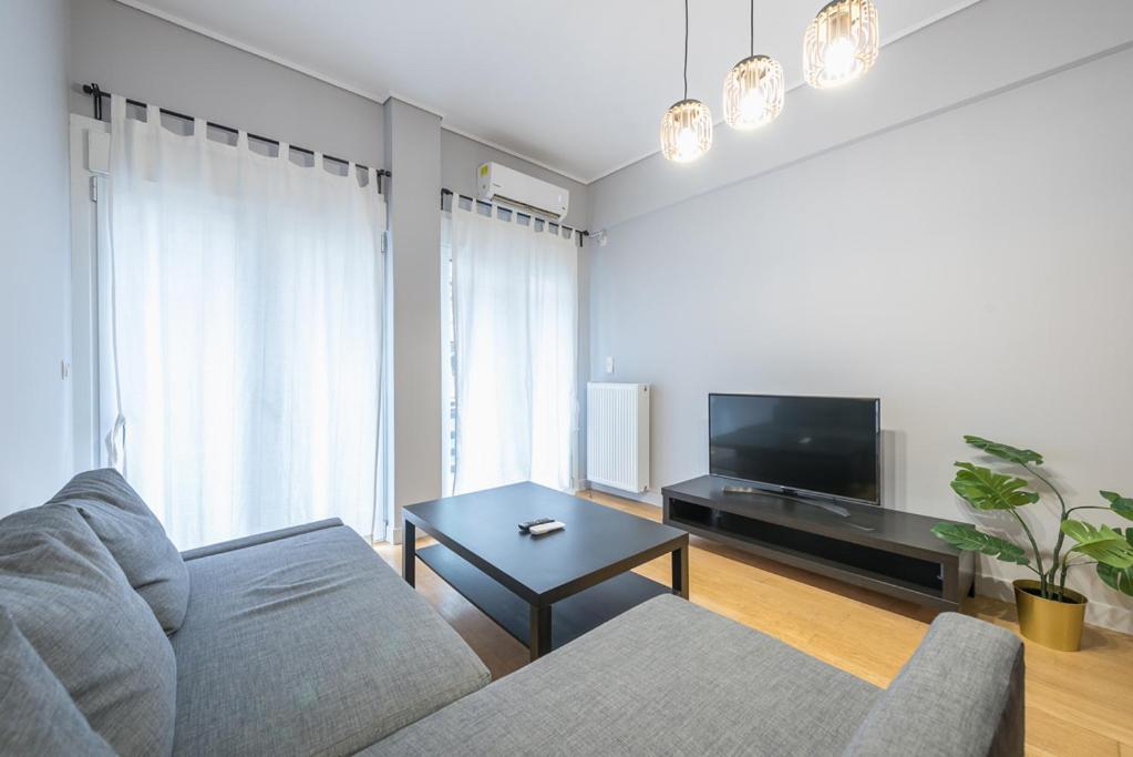 Pame Rentals - 2Bd & 2Ba Home, 4 Min To Acropolis Atenas Exterior foto